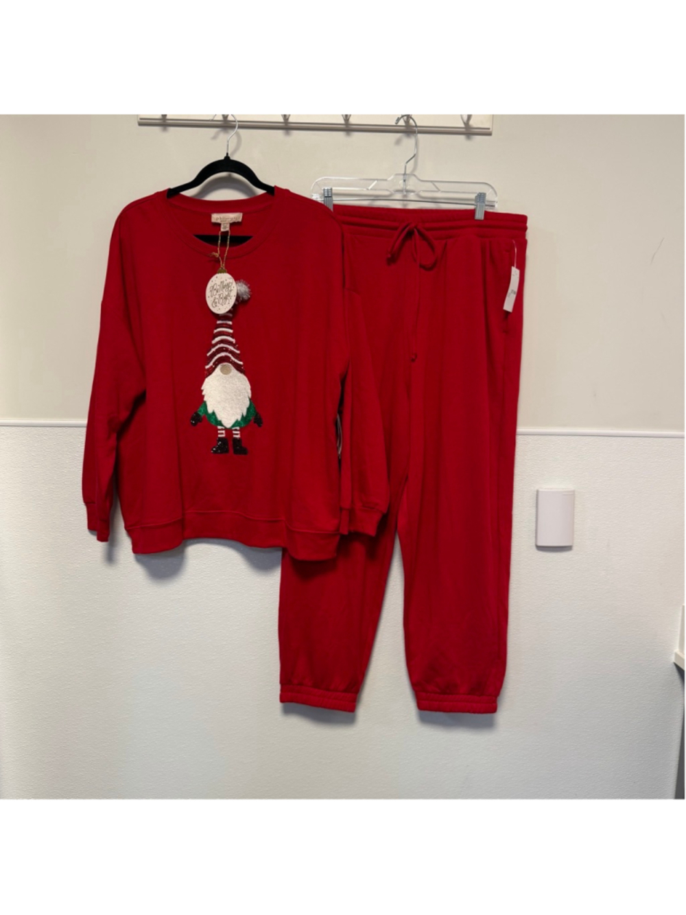 New NWT Women's Philosophy Red Gnome Christmas Pajama Set 2X 2 piece Holiday - Picture 7 of 16